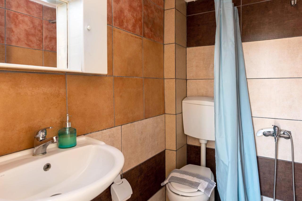 Soso'S Apartments -Vacations Next To The Beach Psari Forada Exterior photo