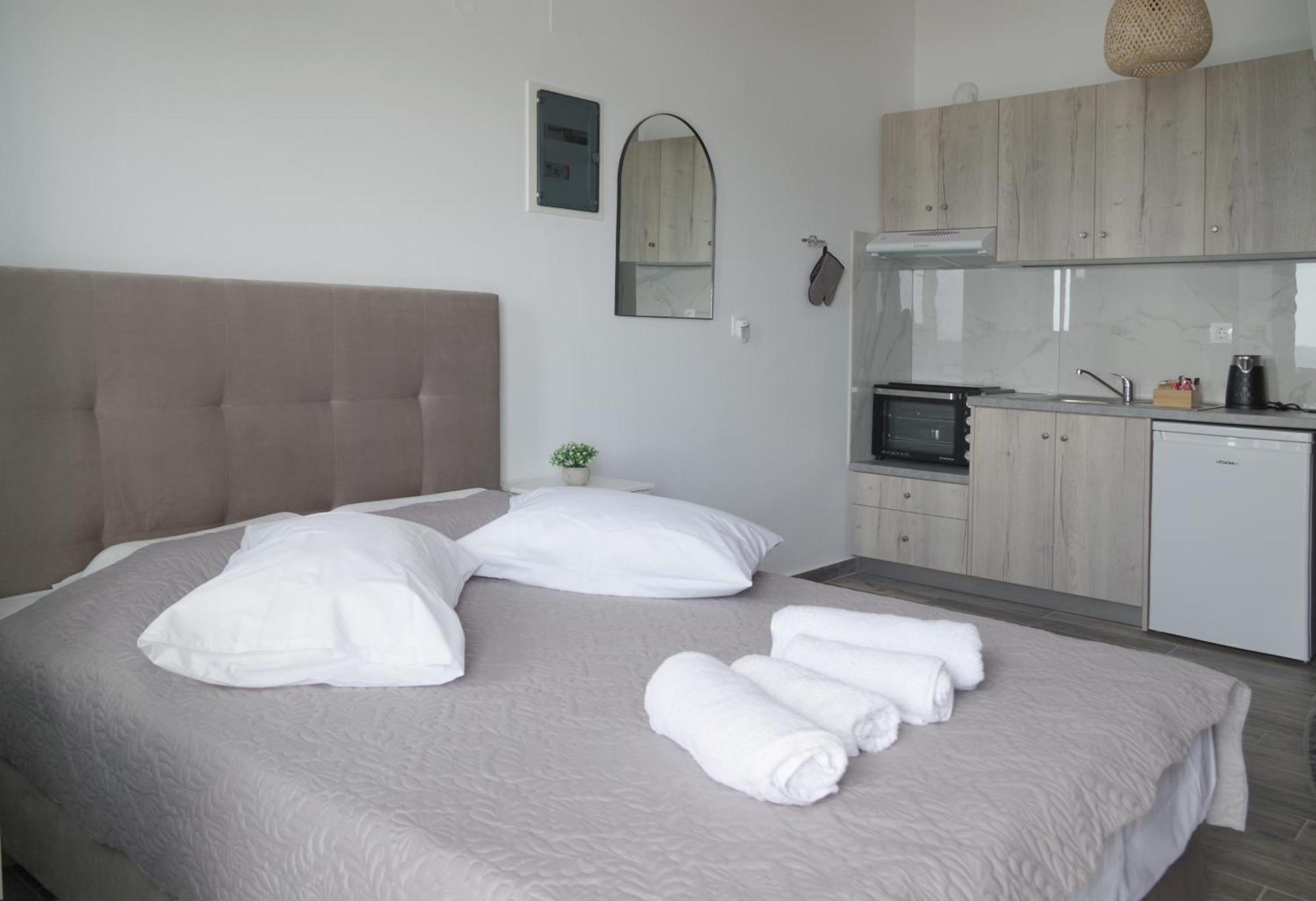Soso'S Apartments -Vacations Next To The Beach Psari Forada Exterior photo